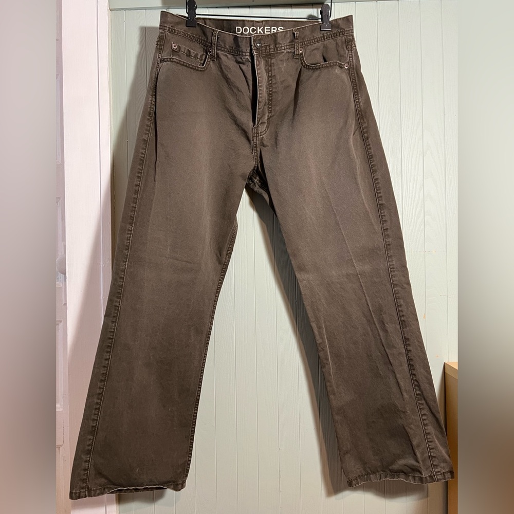 Dockers Classic Chinos